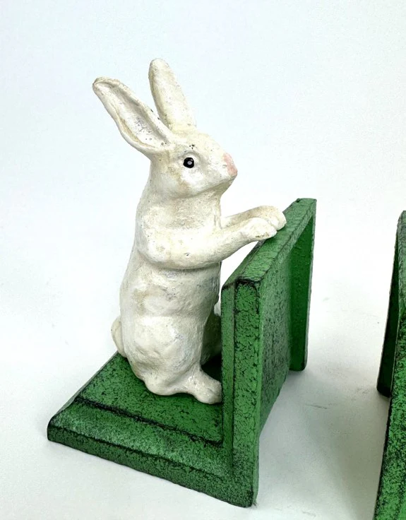 Cast Iron Antiqued Pair of White Rabbit Bookends - Image 2