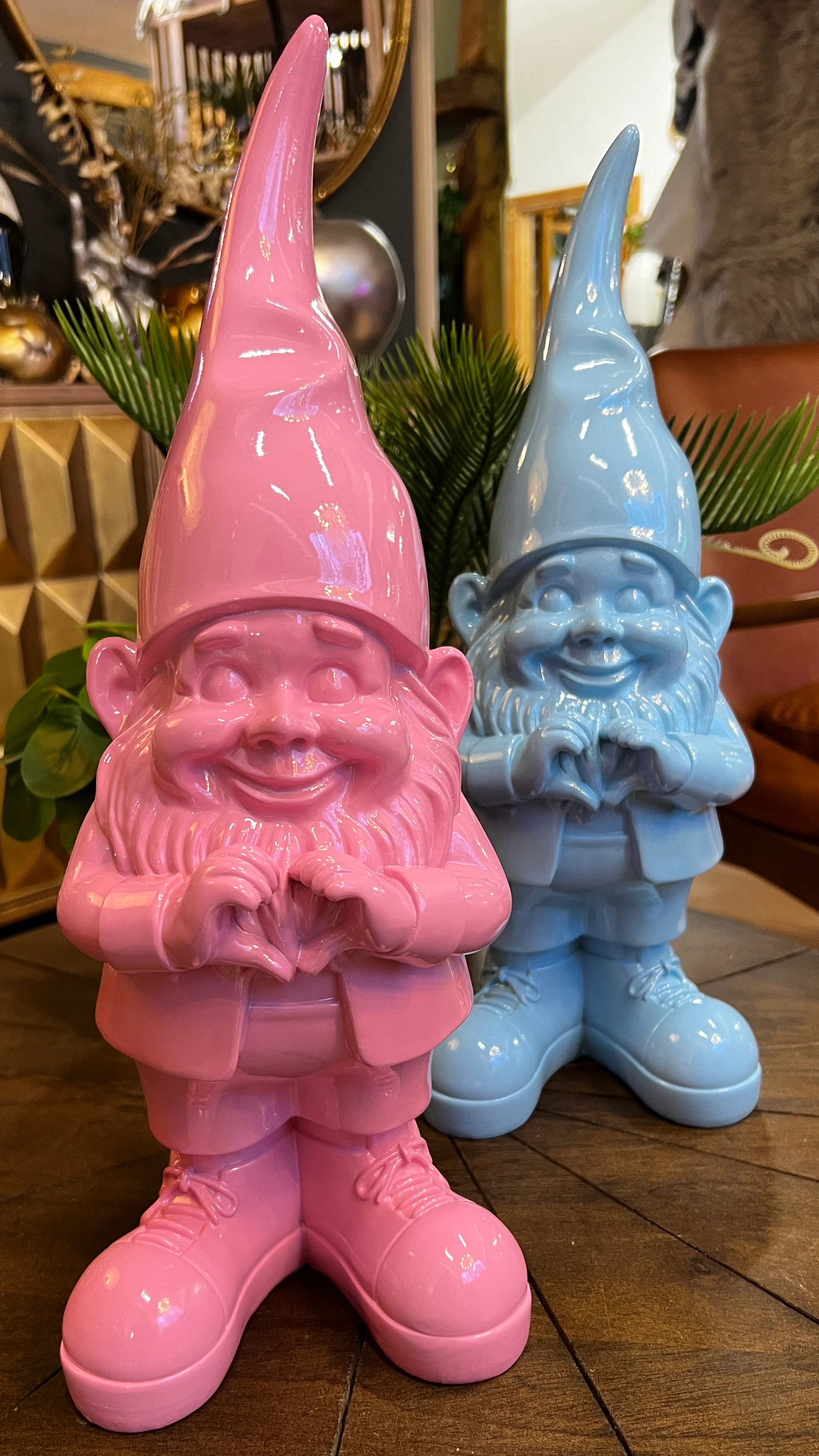 Gnome Hand Heart - Various Colours
