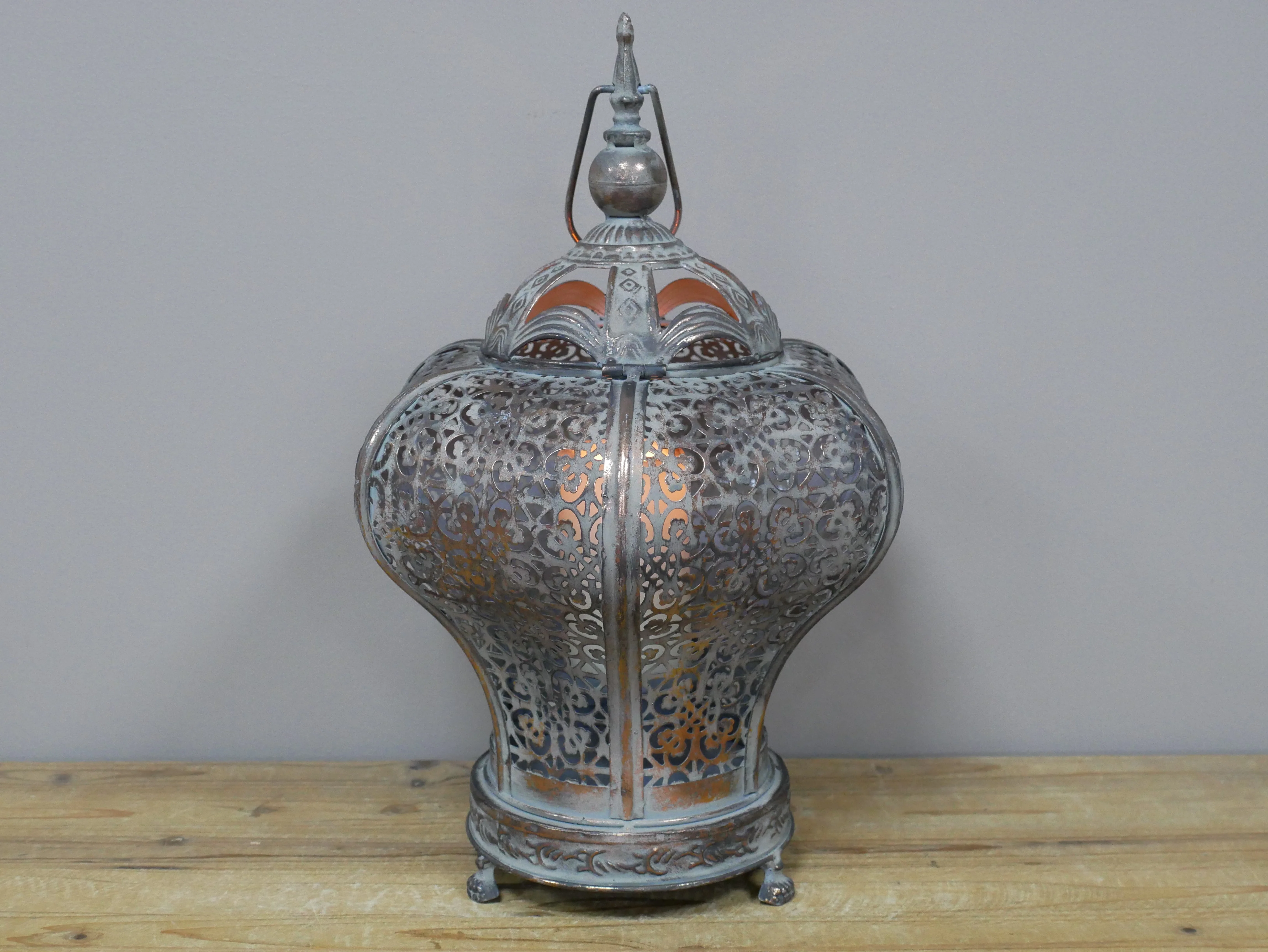 Lantern - Image 5