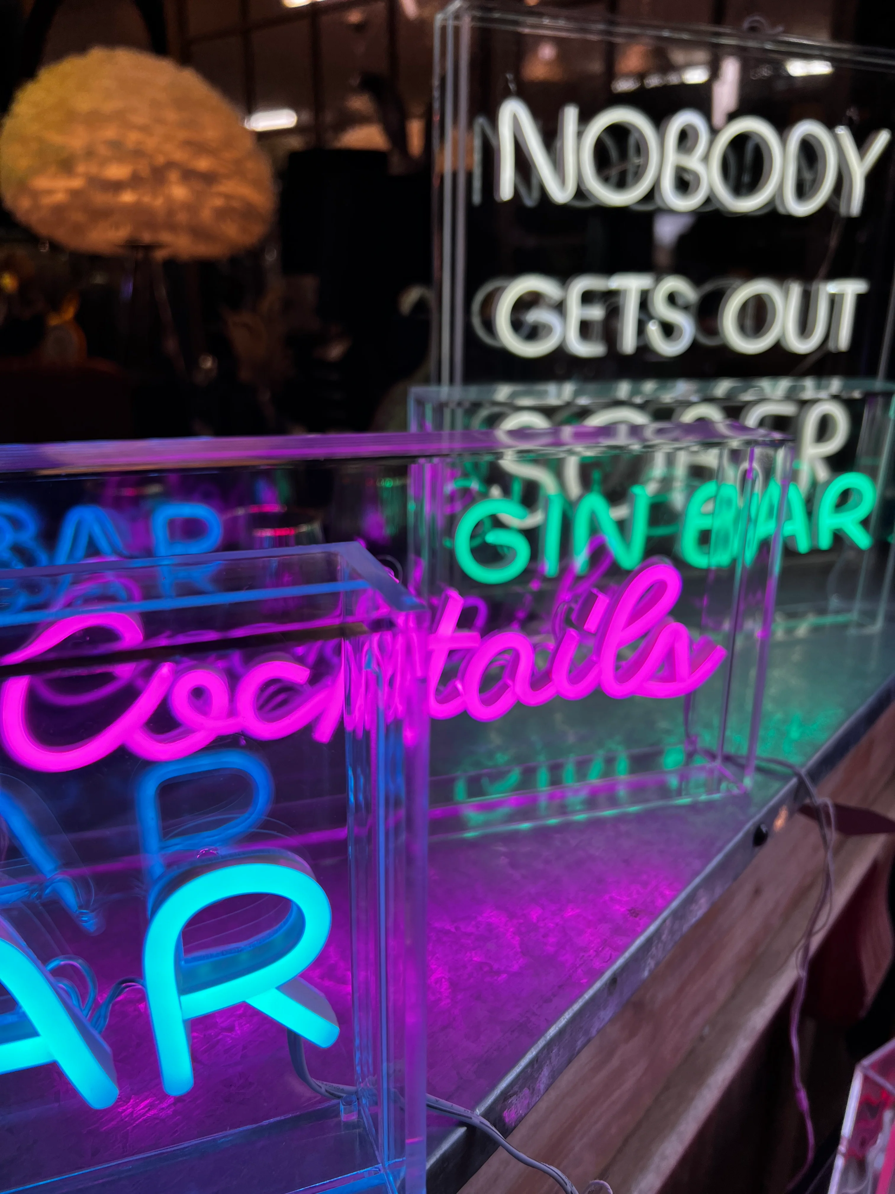 LED Neon Acrylic Light Box - Disco - Image 3