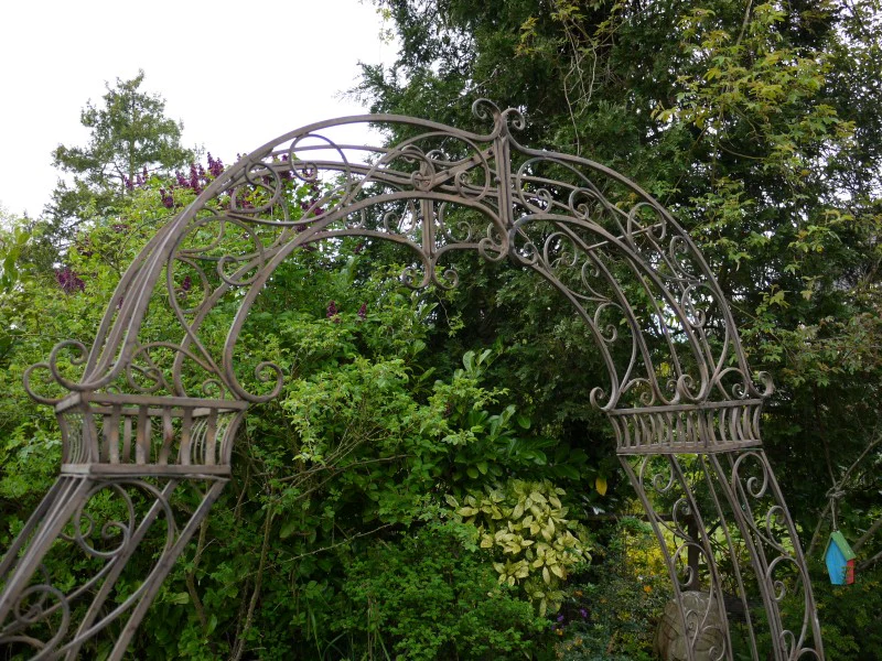 Outdoor Arch - Brown - Image 3