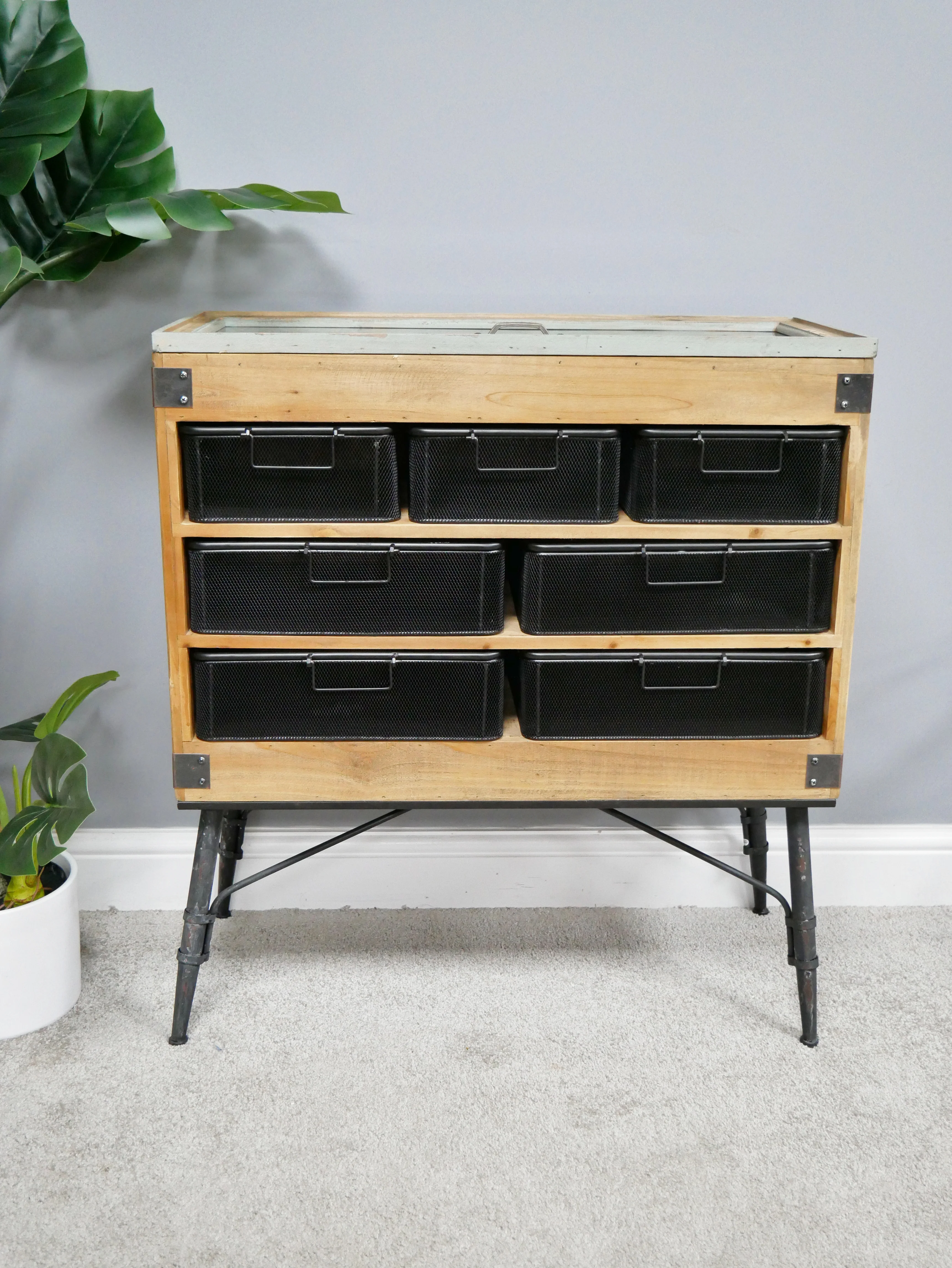 Retro Cabinet - Image 2