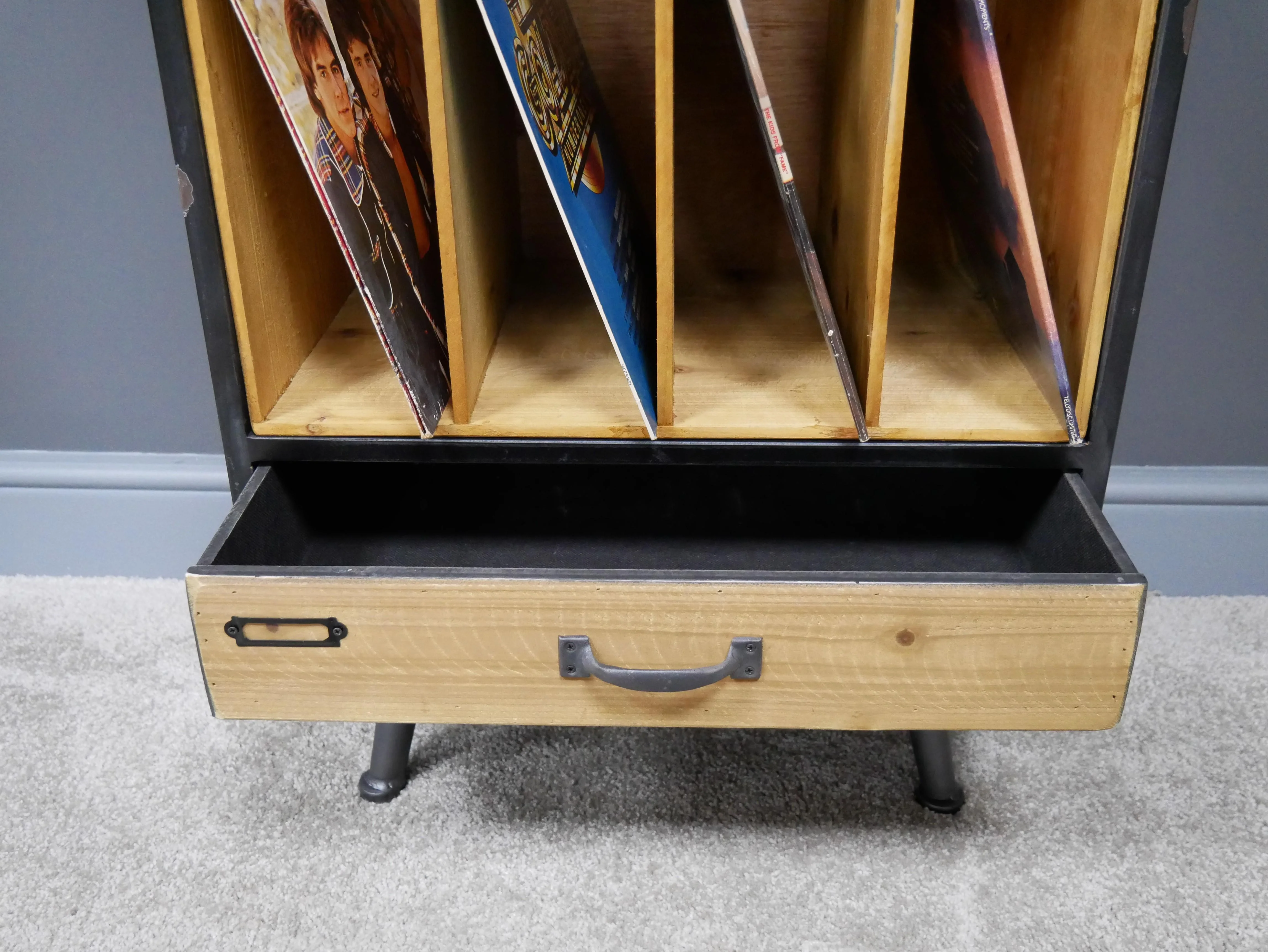 Retro Filing Cabinet - Image 6