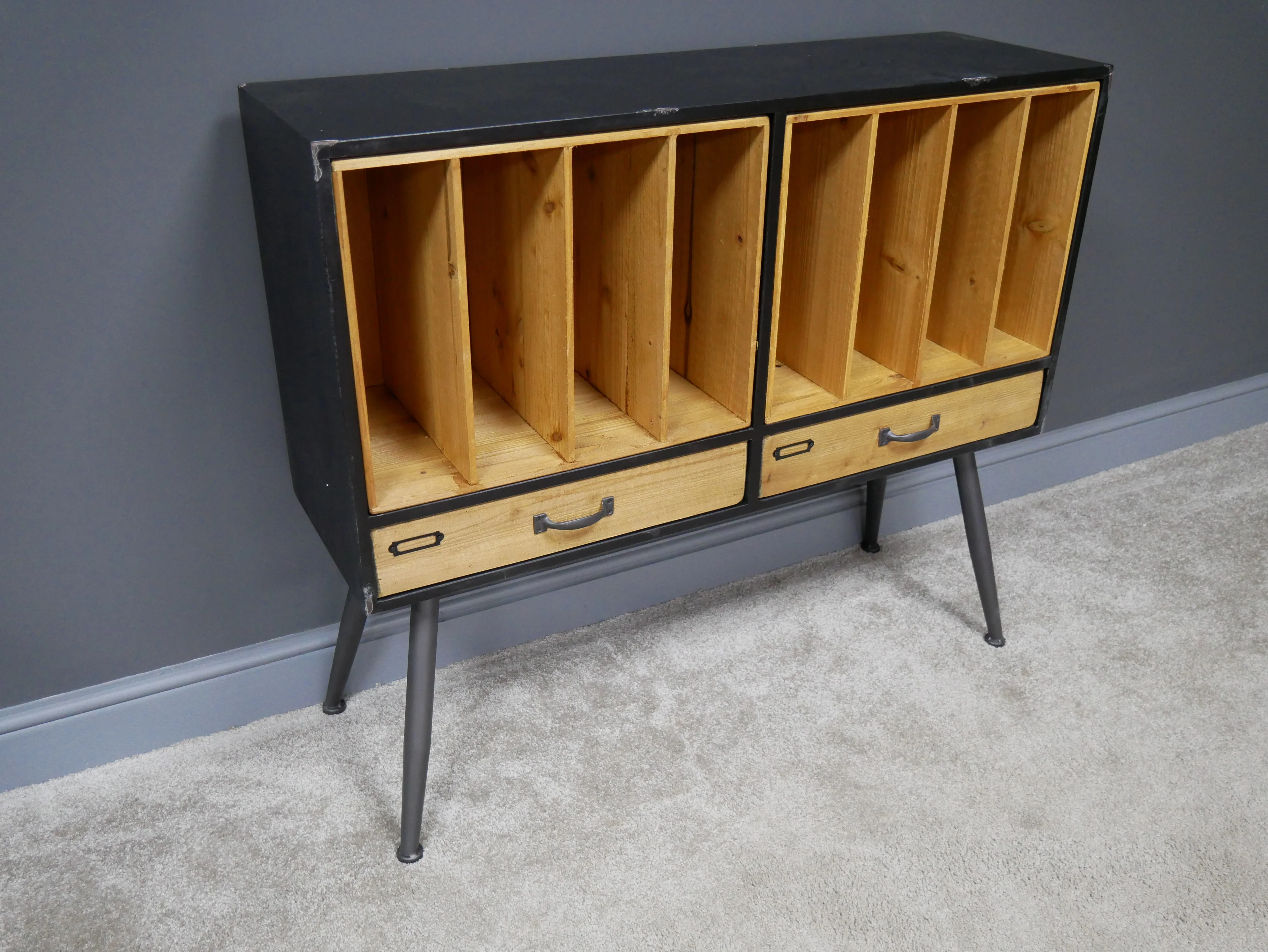 Retro Filing Cabinet - Image 3