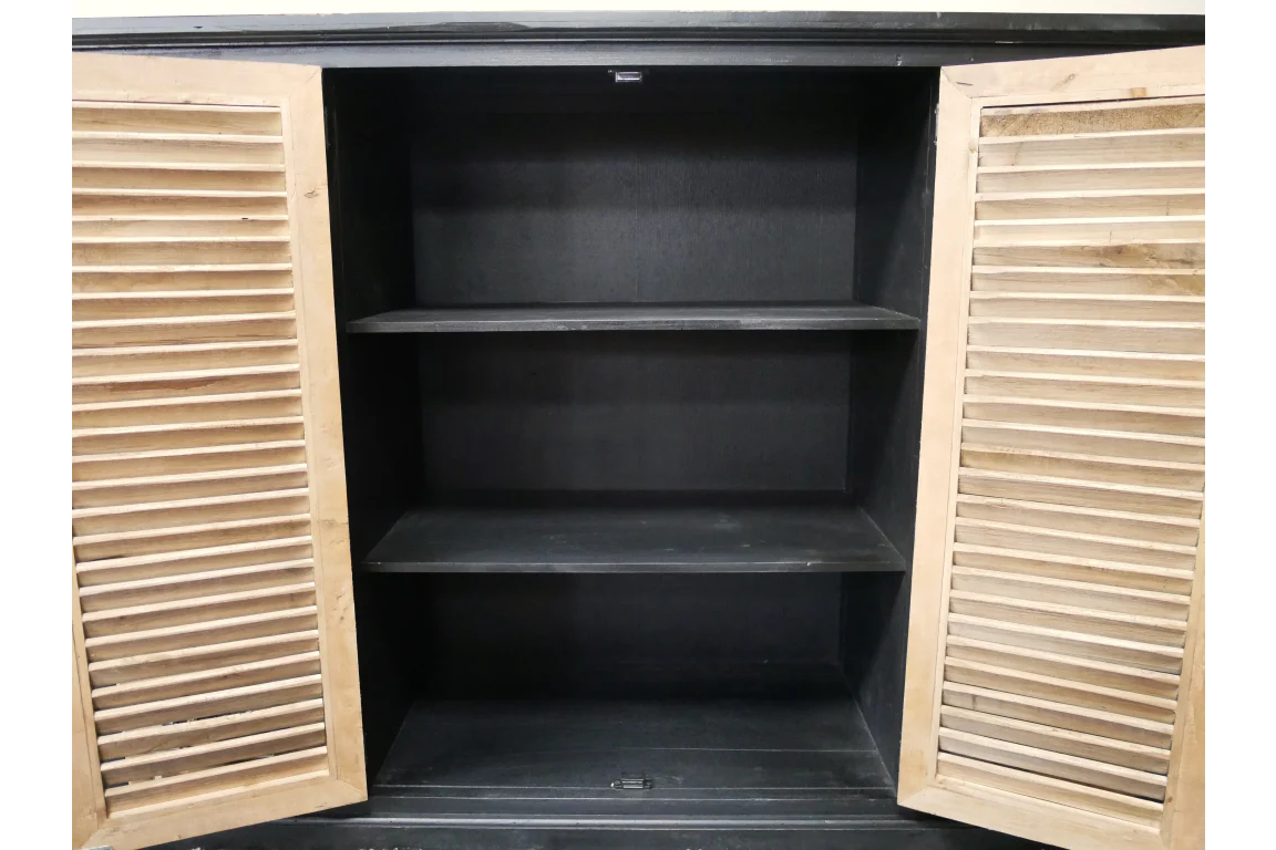 Shutter Sideboard - Image 4