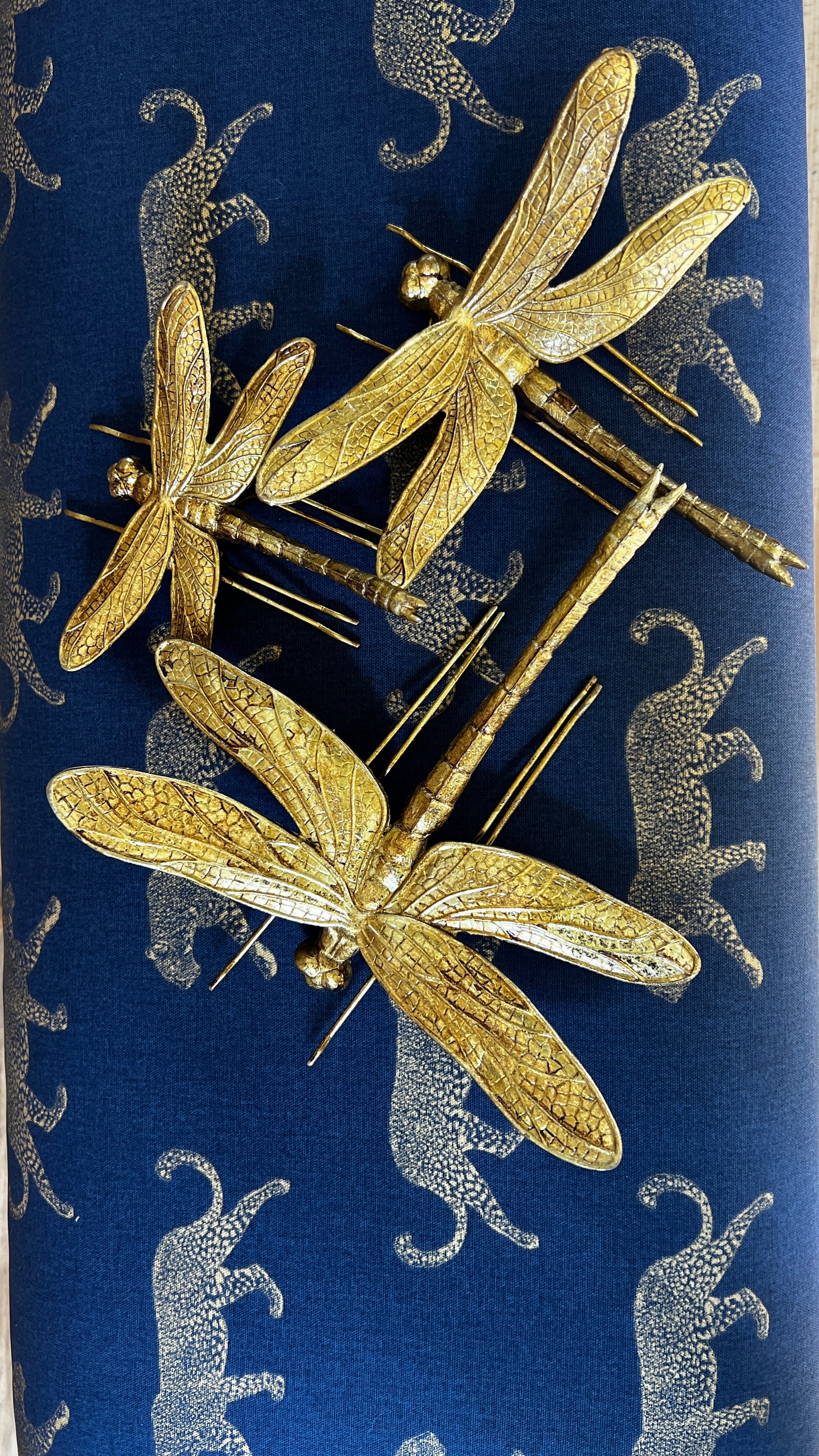 Small Antique Gold Dragonfly Wall Figure - Image 3