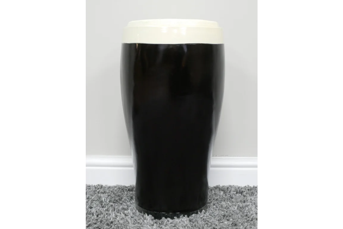 Stout side table - Image 2
