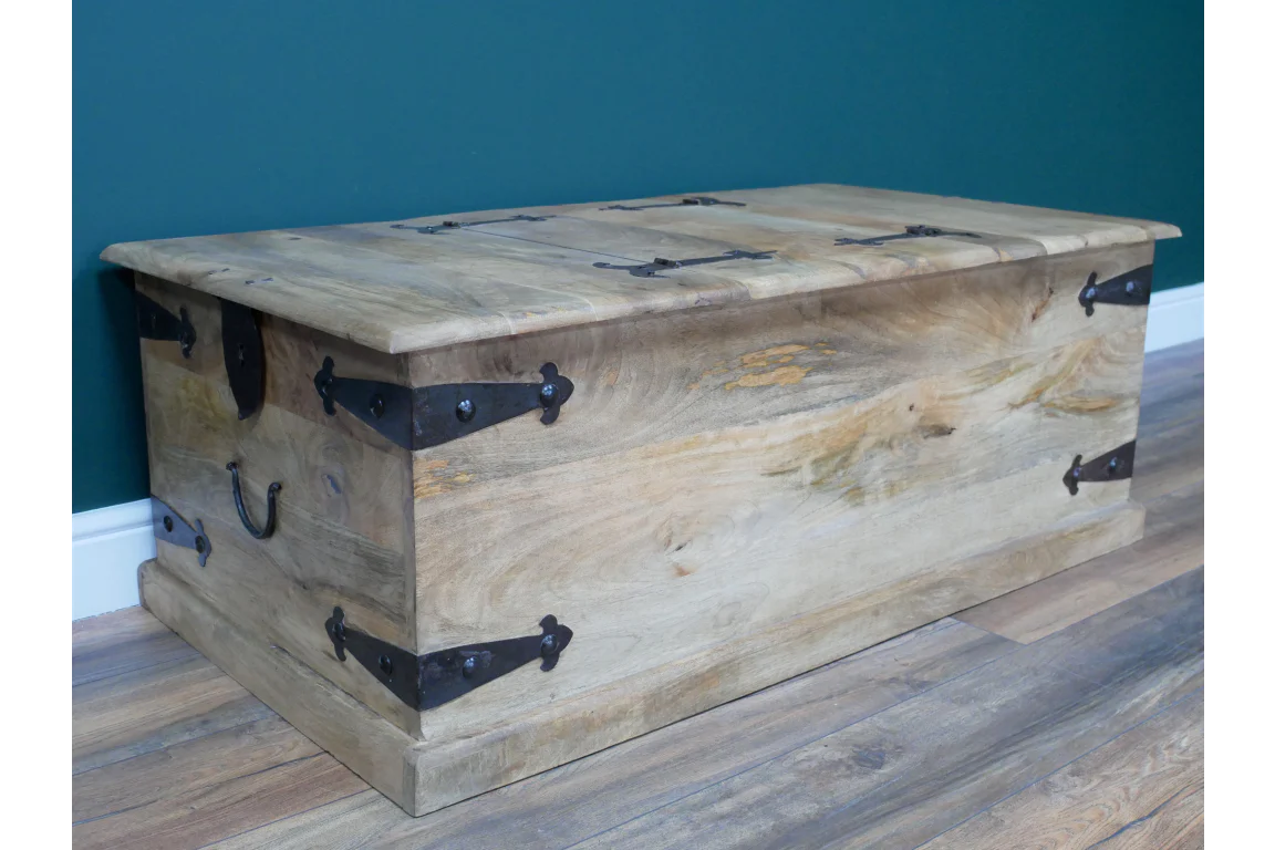 Trunk With Hinged Top - Image 2
